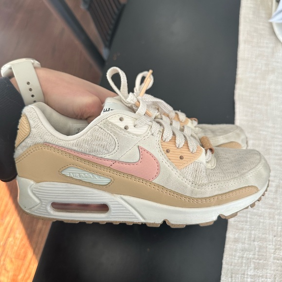 SOLD - Picture 5 of 6